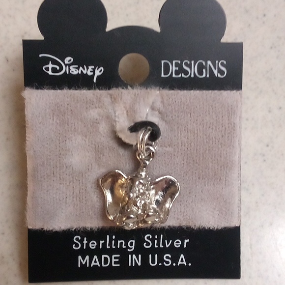 Vintage Disney Sterling Silver DUMBO Charm - Picture 1 of 1